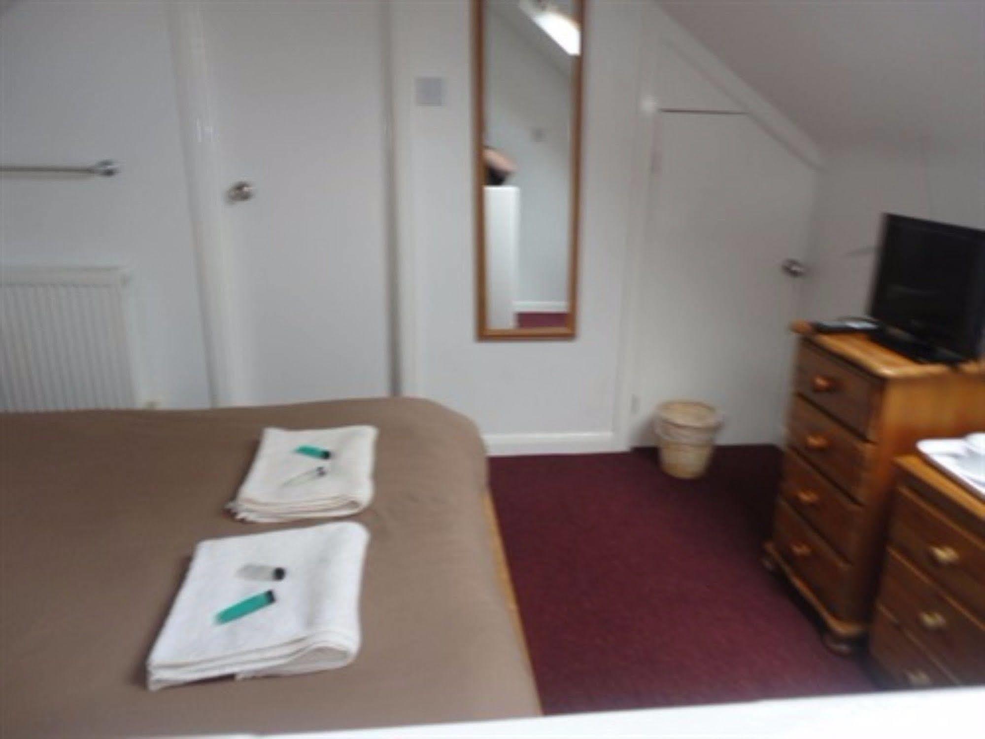 Charlotte Guest House Weymouth Exterior photo