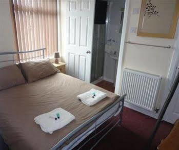 Charlotte Guest House Weymouth Exterior photo